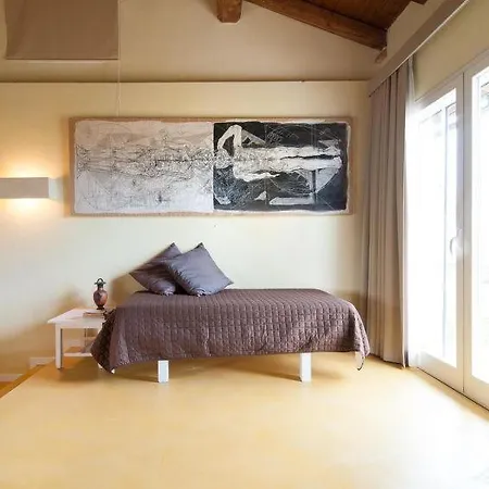Zona Erchie Piccolo Sleeps 16 Pool Air Con *